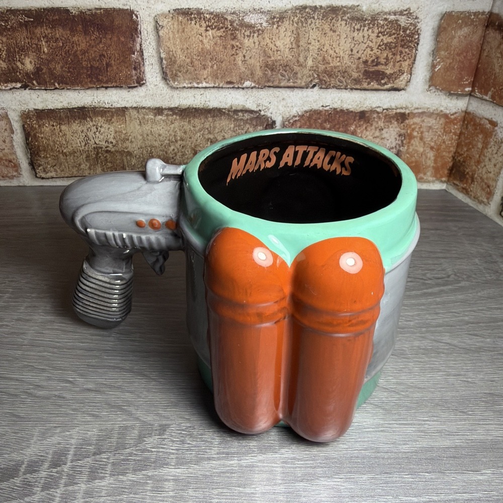 2023 Topps Mars Attacks 20oz Ceramic Coffee Mug Jet Pack Ray Gun